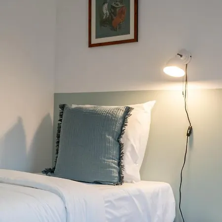 Maison 3 Avec Jardin & Parking, Prox Tram