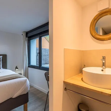 Ferienhaus Maison 3 Avec Jardin & Parking, Prox Tram Wasquehal